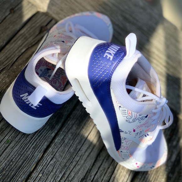 Nike Air Max Thea - Picture 4 of 5